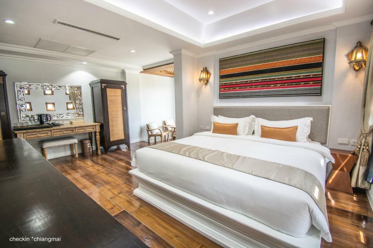 Lanna Oriental Hotel - Sha Extra Plus Chiang Mai Exterior photo